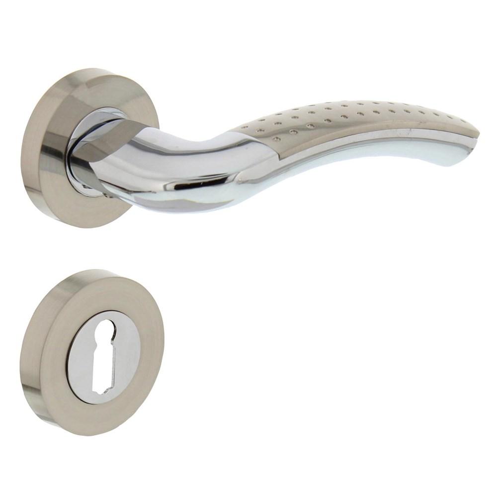 Deurkruk 1688 Sharon op rond rozet 7mm nokken met sleutelgat plaatjes chroom/nikkel mat