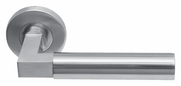 Deurklink Nova massief op rond rozet geveerd