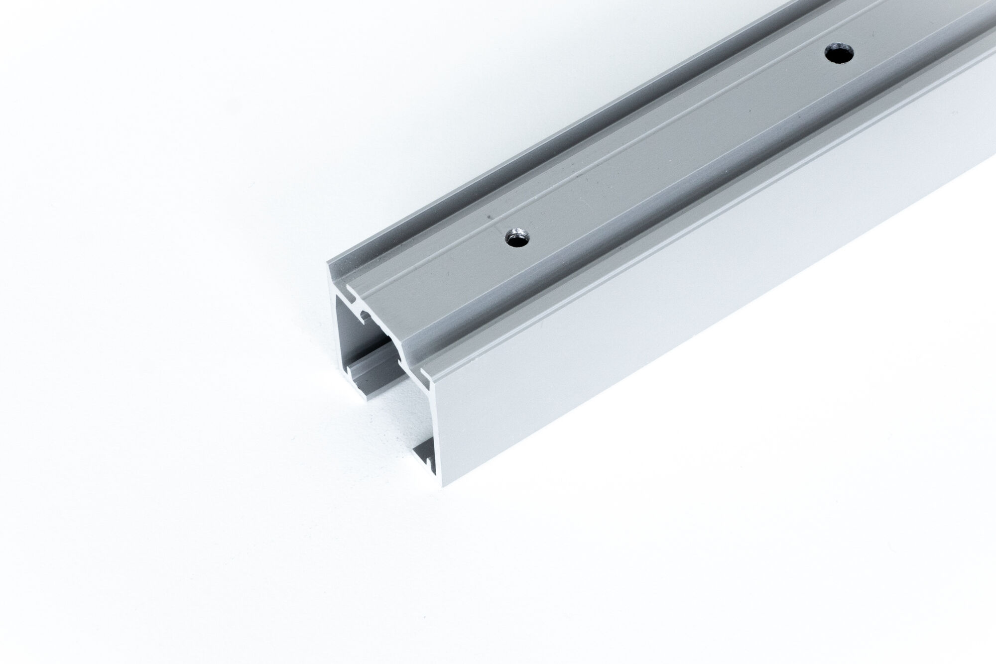 XP-100KG LOOPPROFIEL L=3000MM-F1