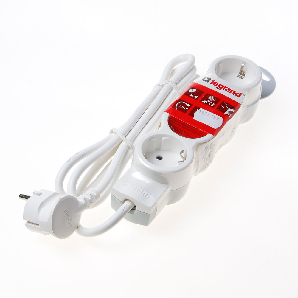 Verdeeldoos wit 4v m/aarde+snoer