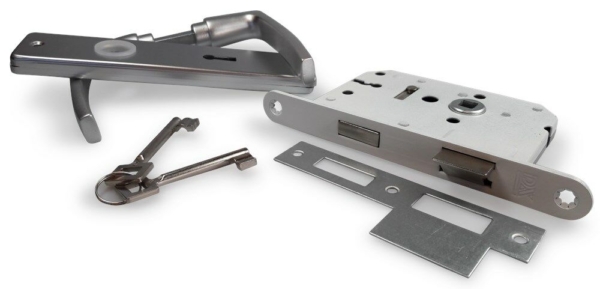 Deurkrukset F1 / DNS BB WE