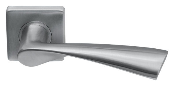 Deurklink Quadro massief op vierkant rozet geveerd