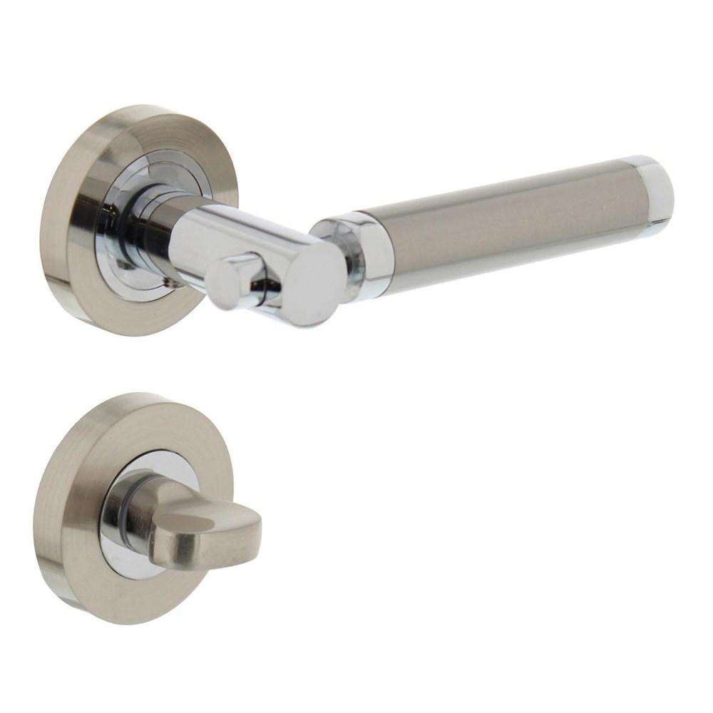 Deurkruk 1698 Birgit op rond rozet 7mm nokken met WC8mm chroom/nikkel mat