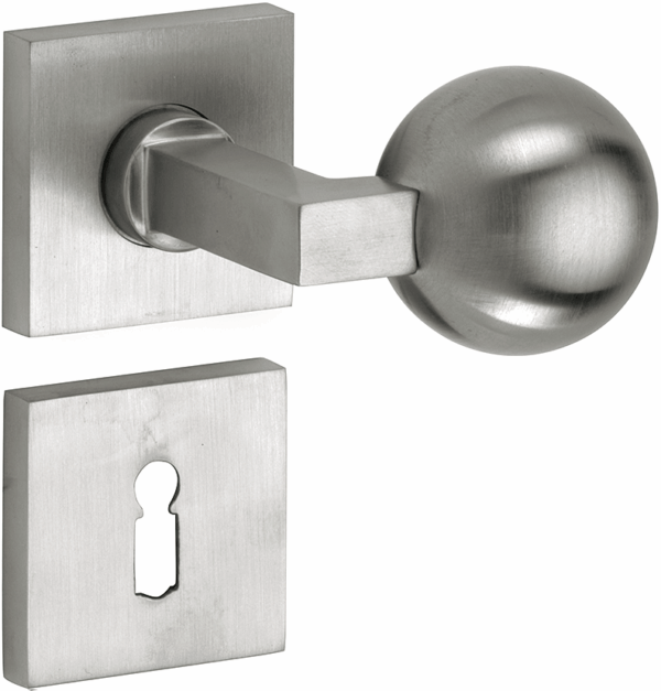 Knopgarn. BHverdekt geveerd BB MMNO